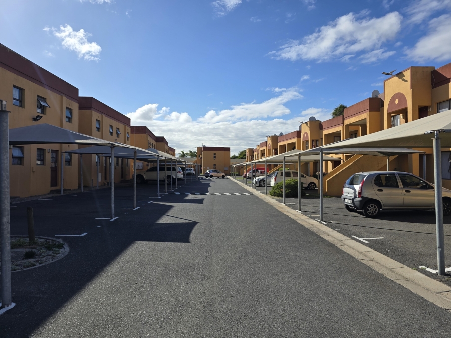 1 Bedroom Property for Sale in Ferndale Western Cape
